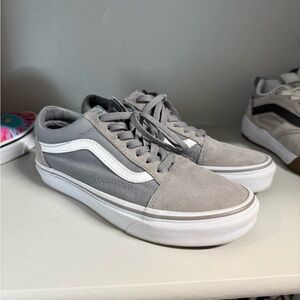 Vans Gray and White Old Skool Sneakers with Iconic Design